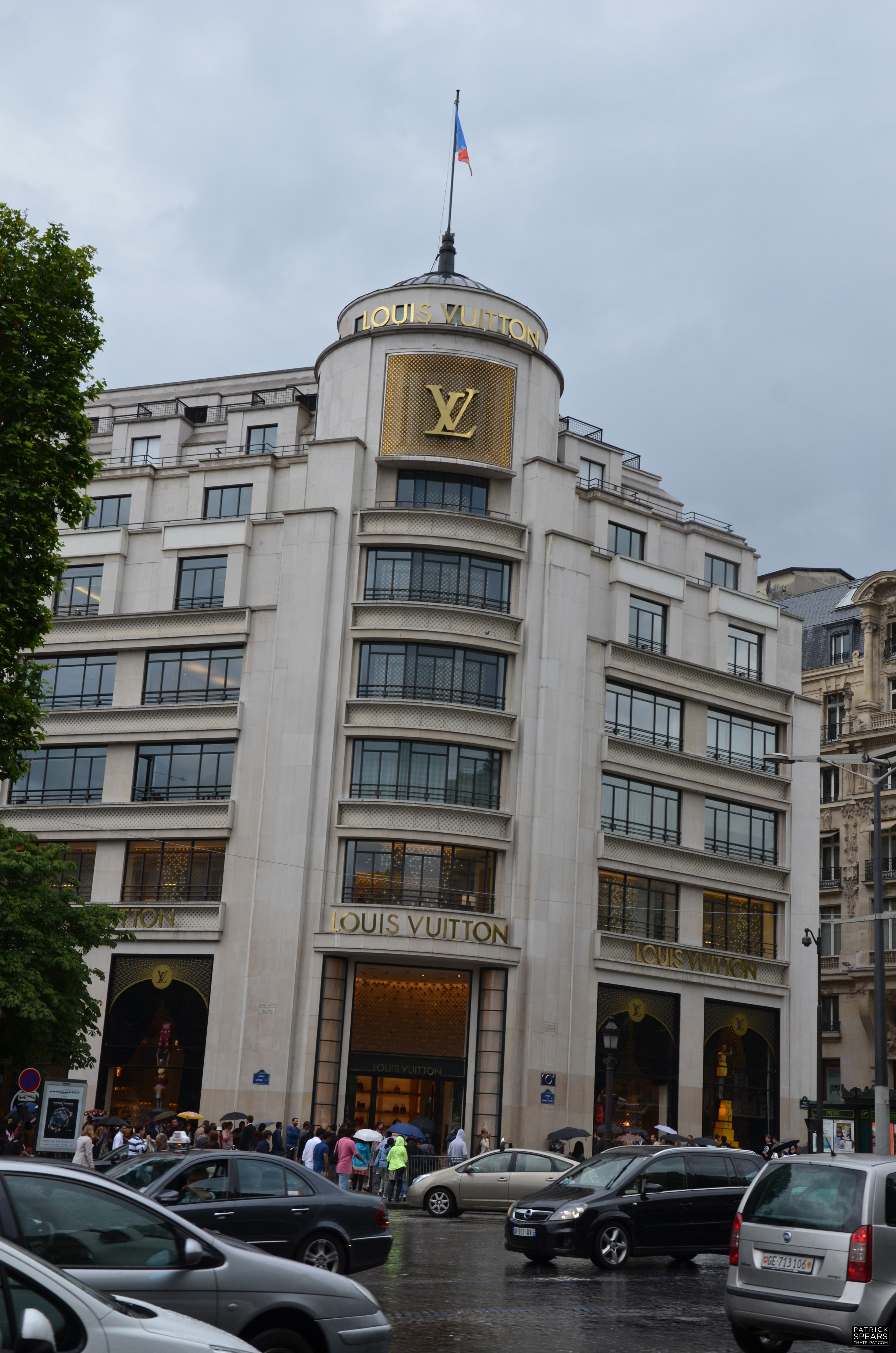Louis Vuitton flagship store in Paris